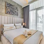 Luxury 1 Bedroom In Reva Residence Business Bay By Pk Holidays
