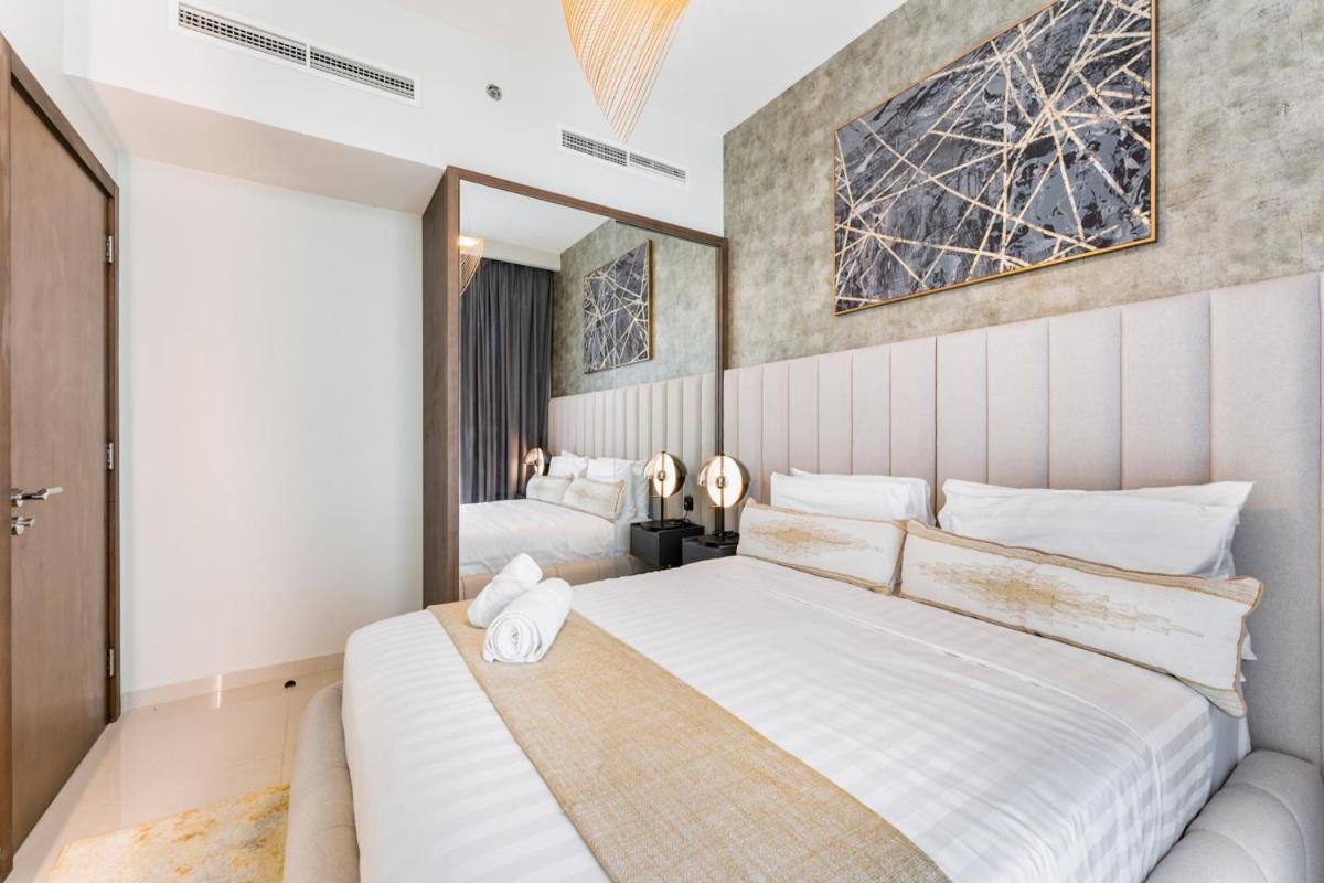 Apartment Luxury 1 Bedroom In Reva Business Bay By Pk Holidays Dubai