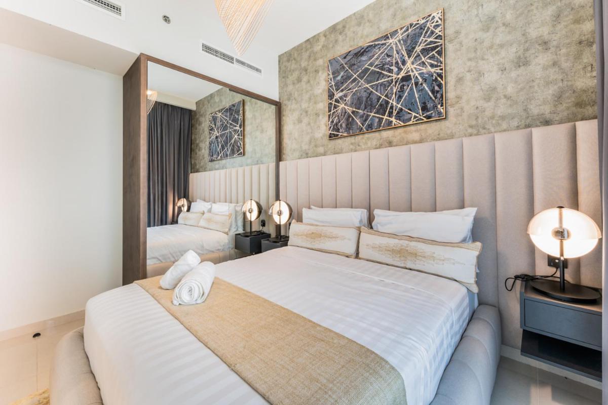 Luxury 1 Bedroom In Reva Business Bay By Pk Holidays * Dubai